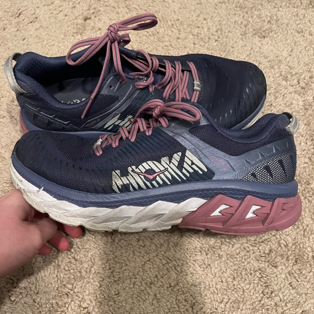 HOKA One Size 8